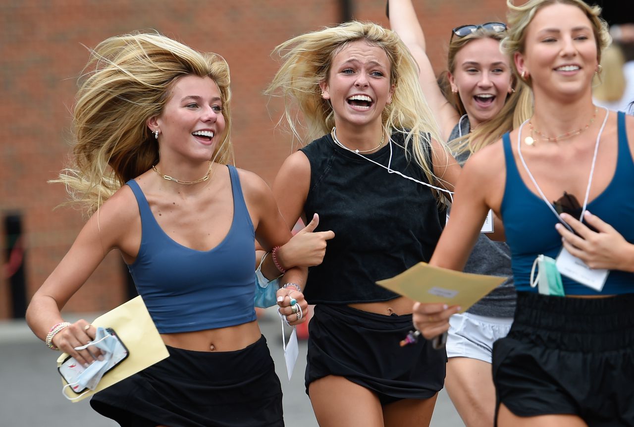 Alabama Bid Day 2021: See the photos of 2,307 women rushing to their